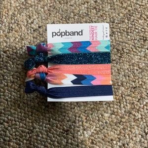 Popband hair ties